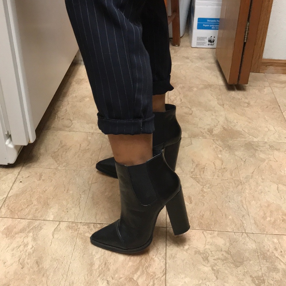 Ankle boots